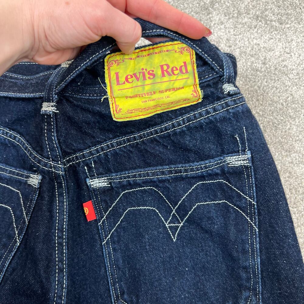 Levi's Red Positively Superior Wide Leg Loose Dark Wash Belted Jeans (Sz 28) - Picture 13 of 16